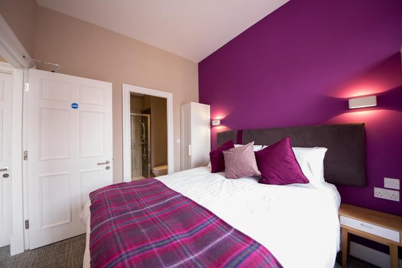 Two-Bedroom Apartment image 3