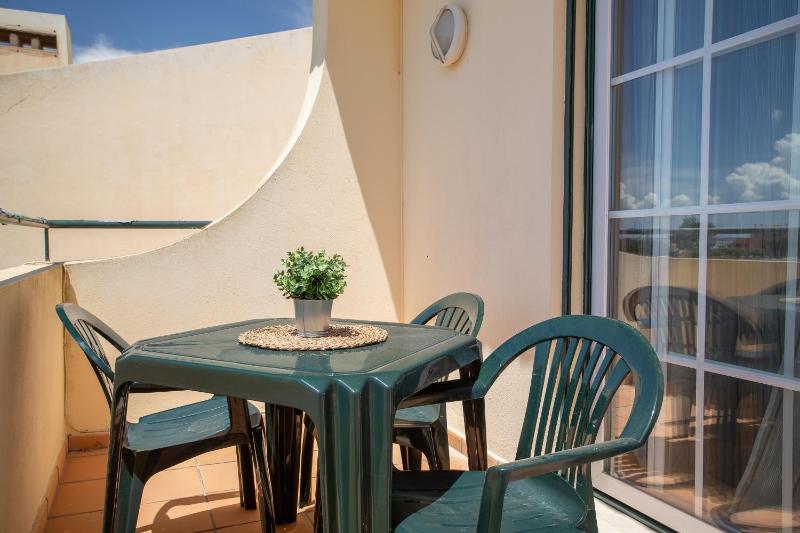 Standard Apartment image 2