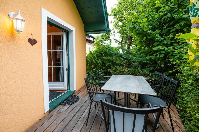 Bungalow (2 Adults + 3 Children) image 3