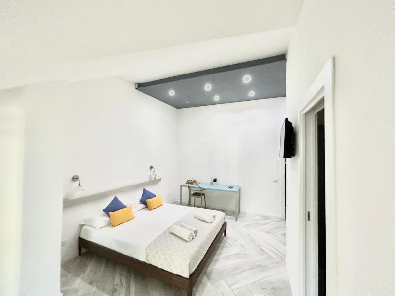 Luisella - UN LETTO IDEALE - image 50