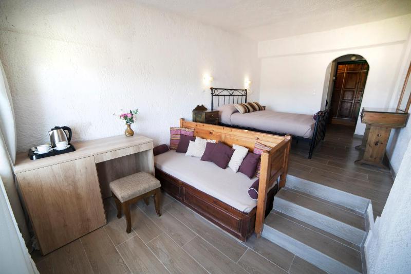 Family Two-Bedroom image 1