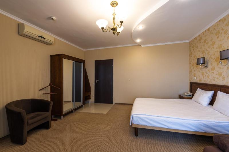 Junior Suite image 3