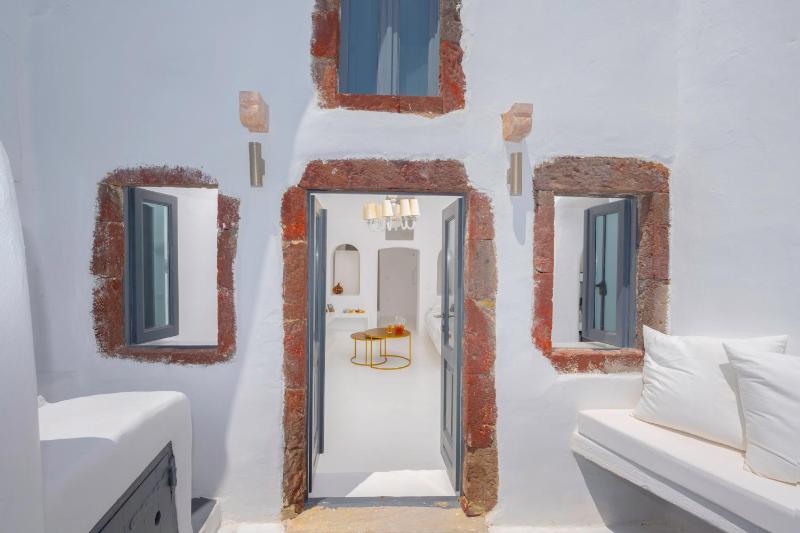 Sophia Oia View - image 19
