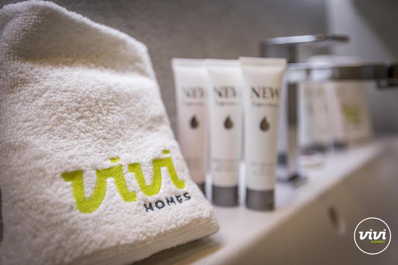 ViVi Homes - Las Palmas Pool Sauna Gym & Beach - image 20
