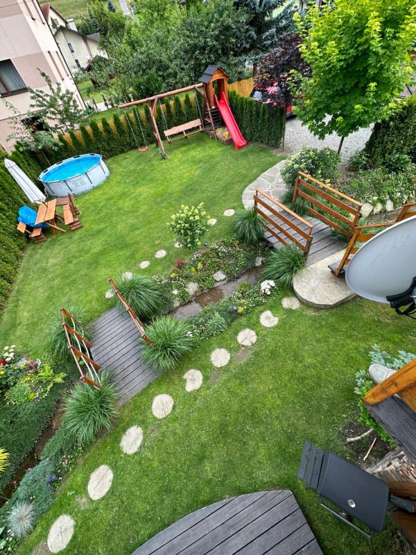 Apartment with Balcony image 2