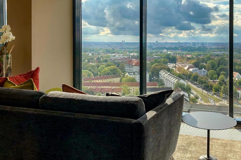 Westin Suite, 1Bedroom, 1King image 2