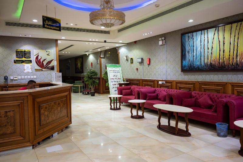 Quiet Rooms 3 Serviced Apartments - image 6