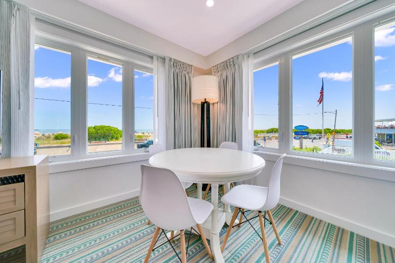 Studio with Ocean View image 3