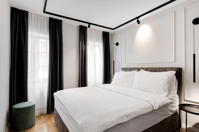 Standard Double Room image 1