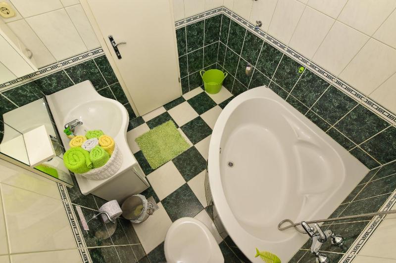 Apartments Bernarda - image 8