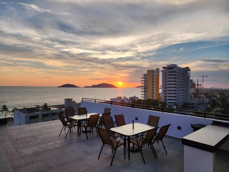 Torre Q Mazatlán - Departamento cerca del malecón de Mazatlán - image 7