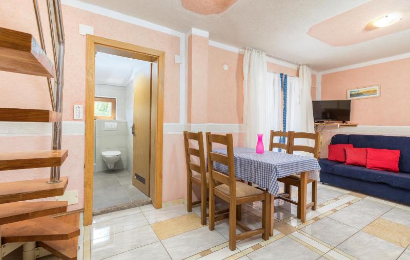 One-Bedroom Apartment with Terrace image 4