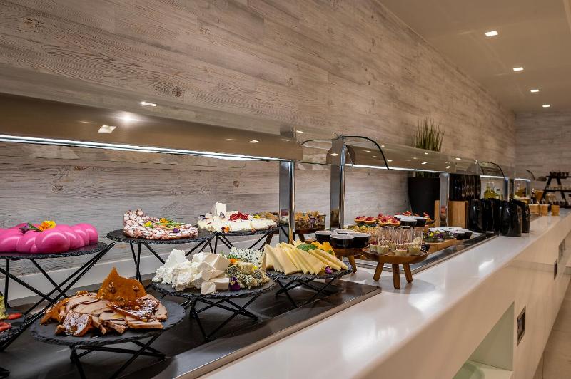 Apollon Hotel - image 13