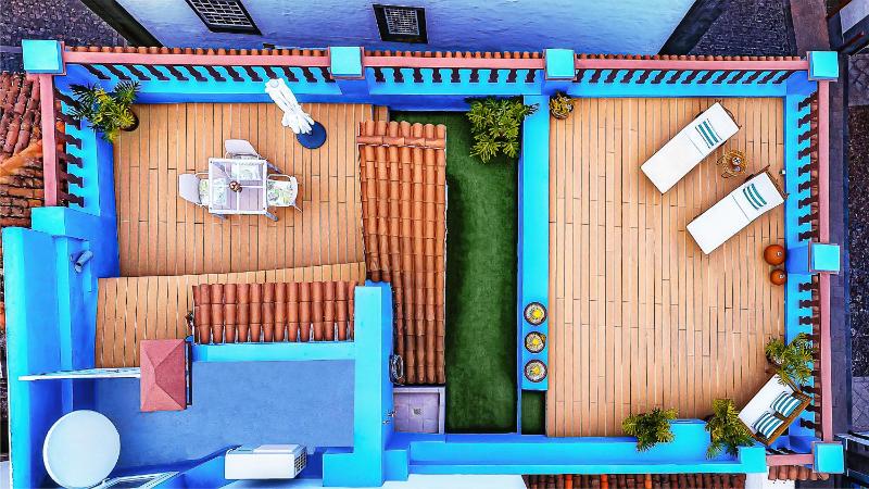 Apartment with Terrace image 1