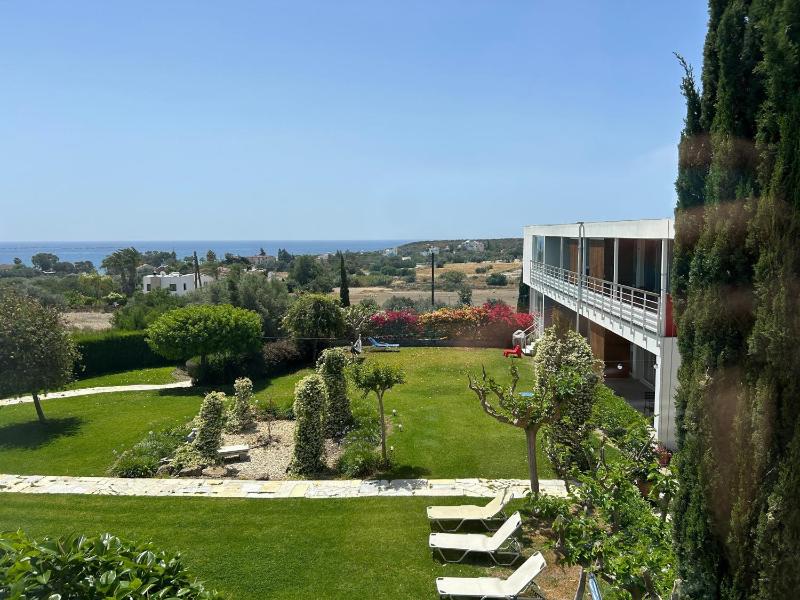 Apartment with Sea View image 2