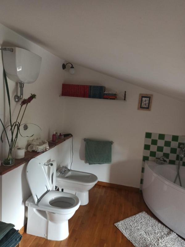 Double Room with Private Bathroom image 3