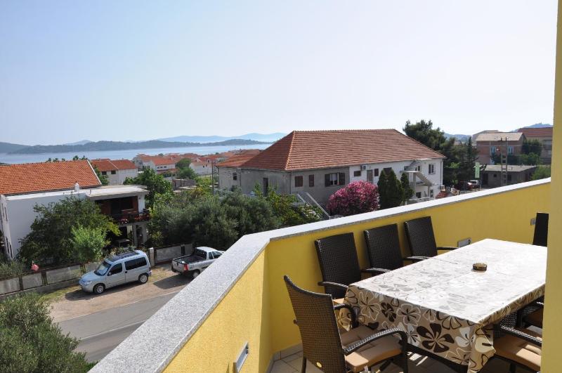 Apartment Lara - image 15
