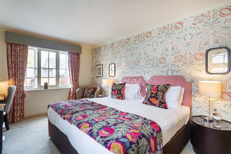 Superior Double Room image 3