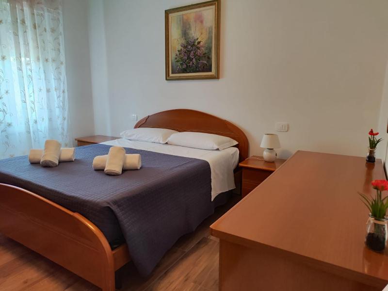 Sweet Apartment - Centre - image 9