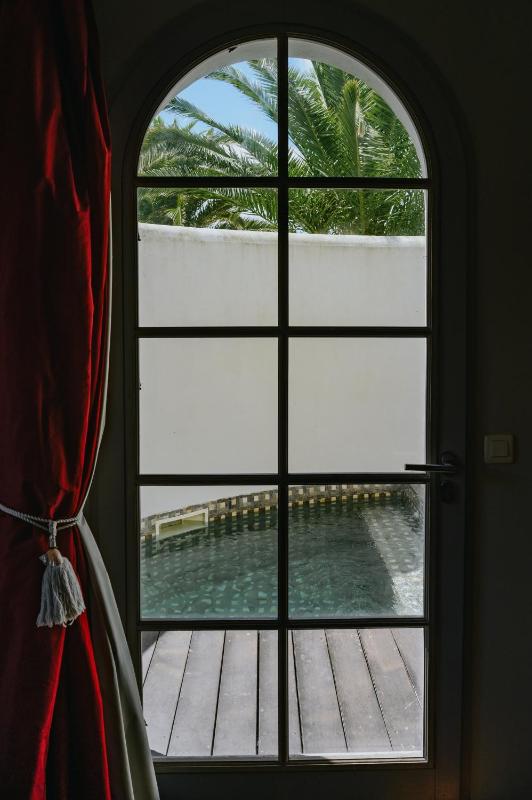 Villa (10 People) image 4