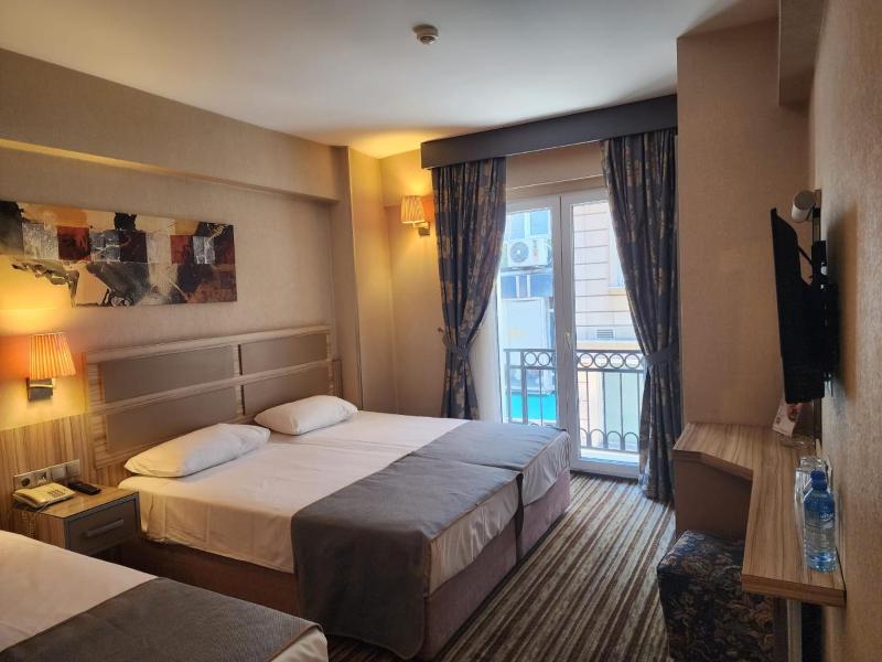 Nanda Hotel - image 11