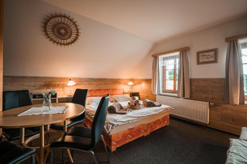 Quadruple Room image 1