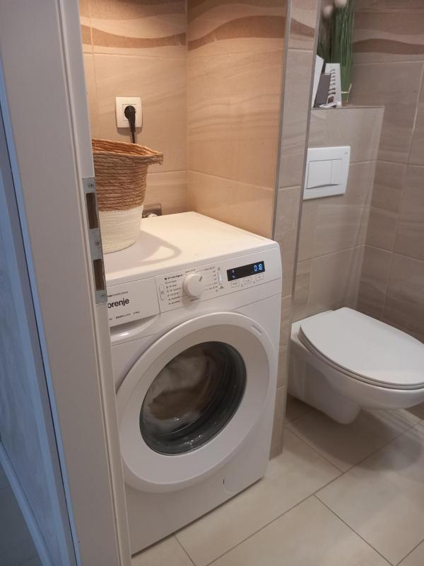Clover Apartman - image 12