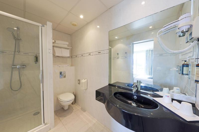 Standard Double Room with Sea View - Front Sea View image 4