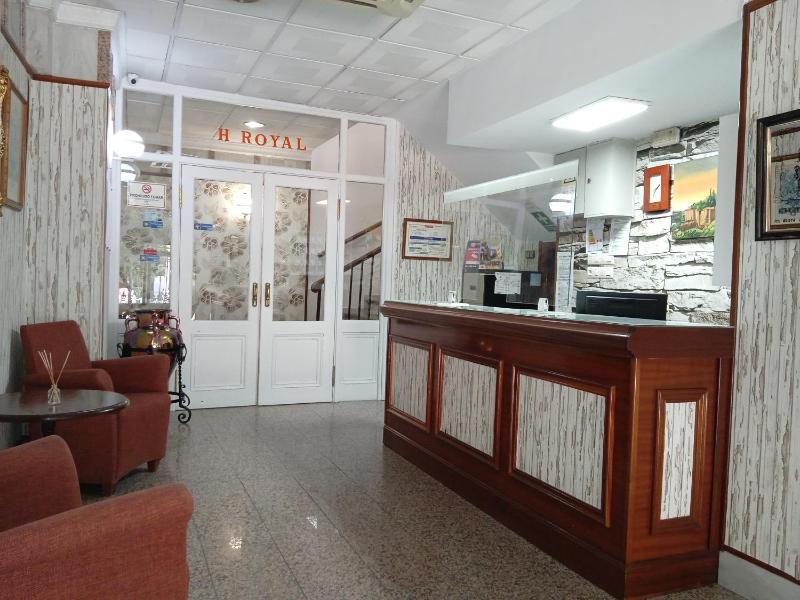 Hotel Royal - image 31