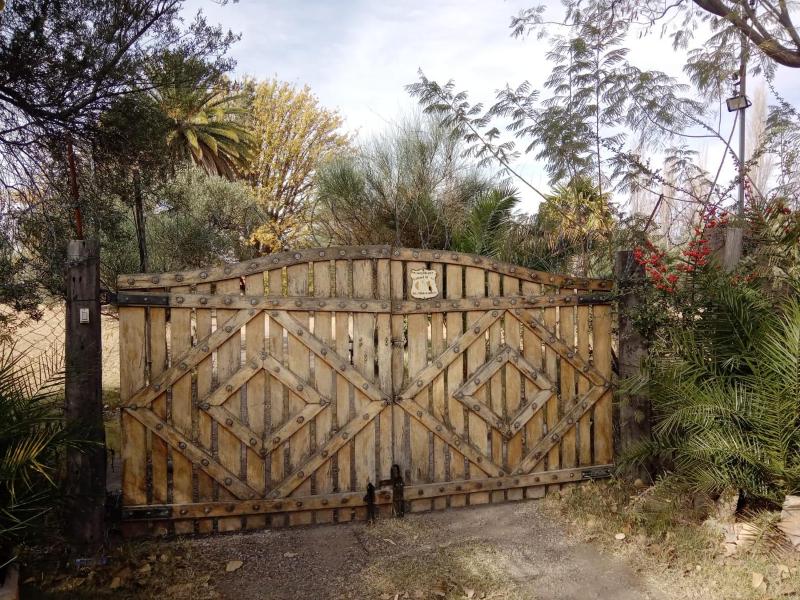 Casa Rural en San Rafael con pileta - image 24