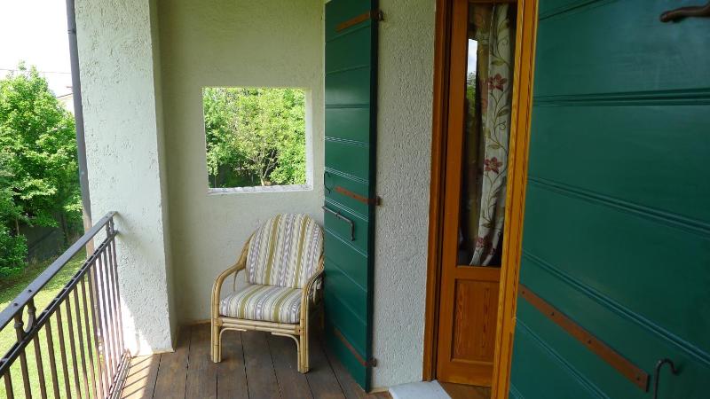 Large Twin Room image 2