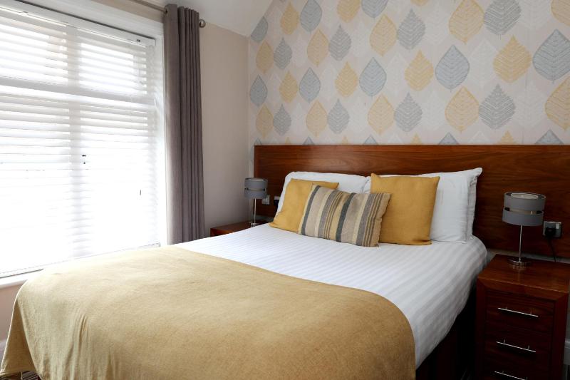 Standard Double Room image 1