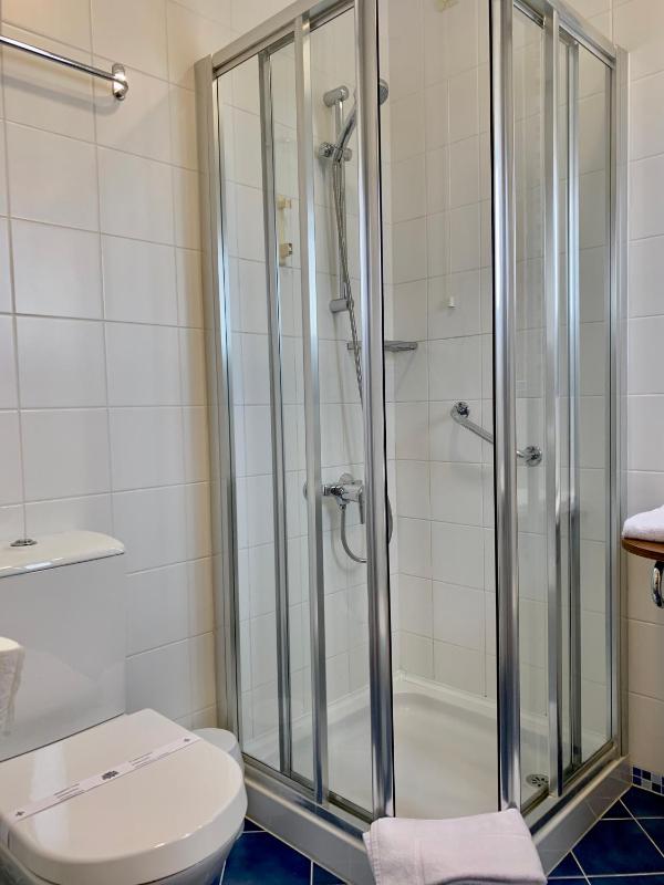 Double Room image 2