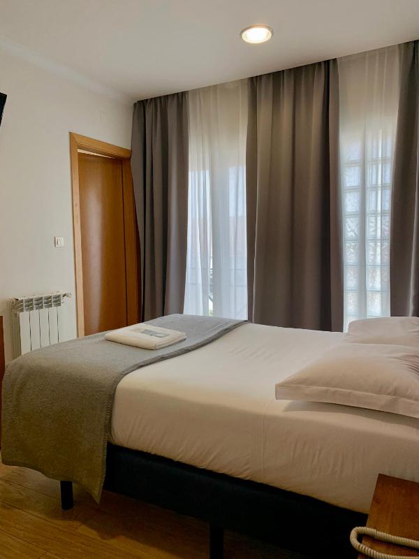 Double Room image 1
