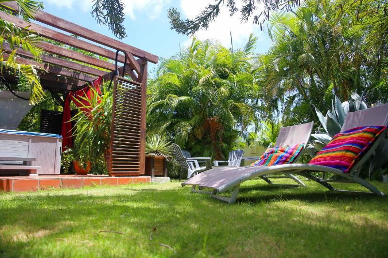 LES NUITS GALANTES MANDEVILLA MAISON PRIVÉE AVEC JACUZZI - image 3