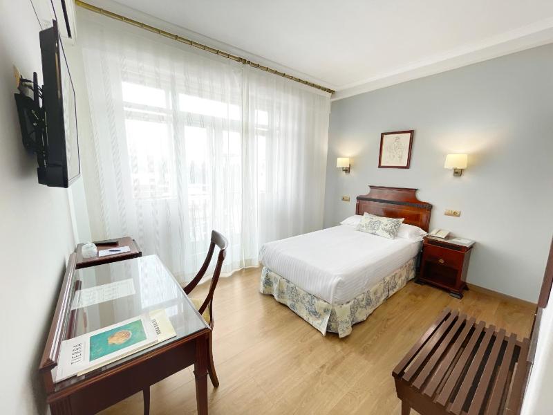 Single Room image 1