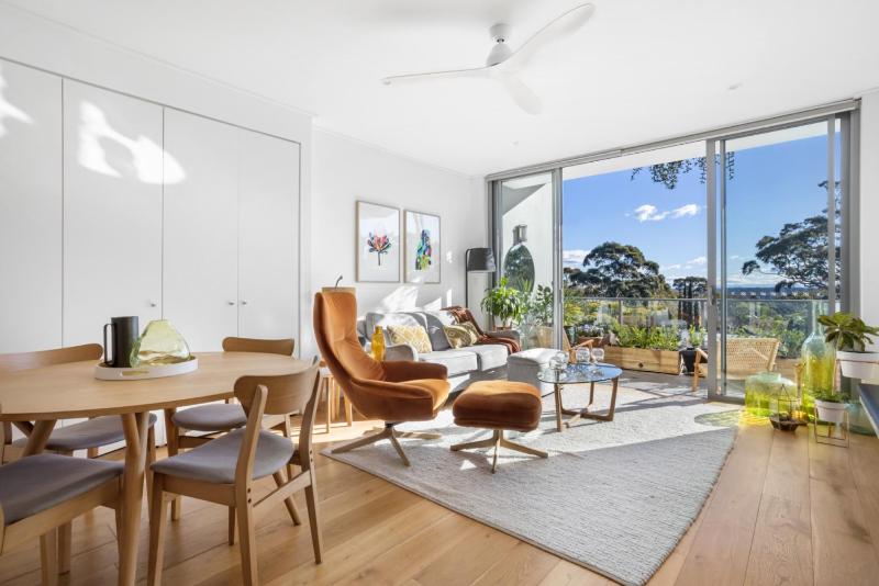 FINL503LC - Finlayson Heights - image 1