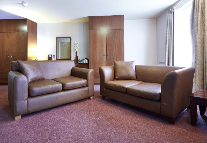 Executive Room image 2