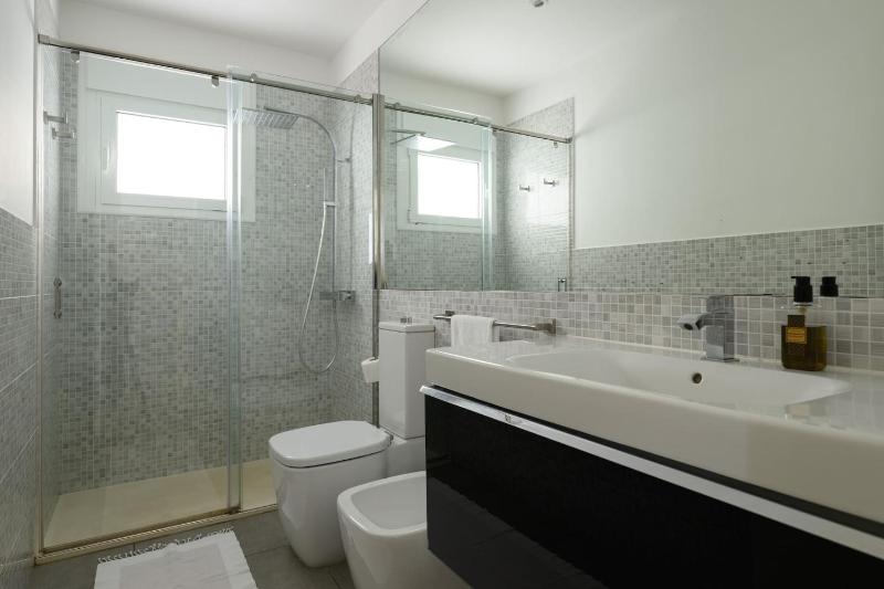 FaroVela Suites Pasito Blanco - image 22