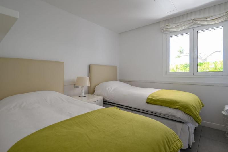 FaroVela Suites Pasito Blanco - image 8