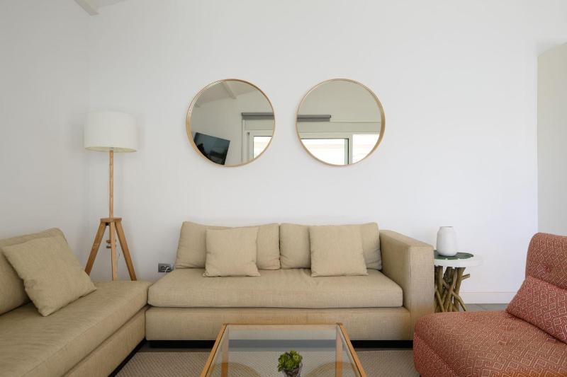 FaroVela Suites Pasito Blanco - image 10