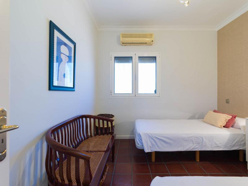 FaroVela Suites Pasito Blanco - image 16