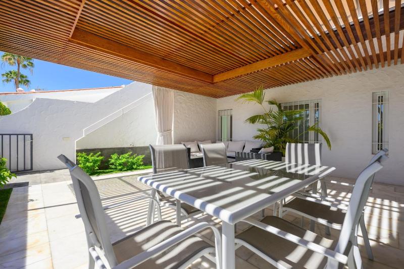 FaroVela Suites Pasito Blanco - image 32