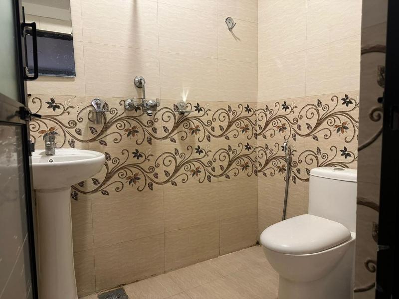 HOTEL PARAMI INN - image 2