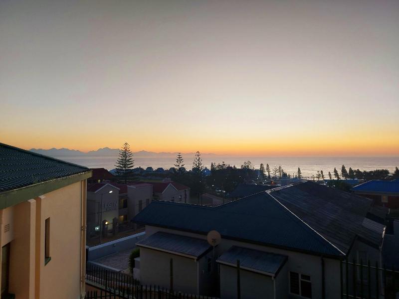 First Group Perna Perna Mossel Bay - image 3