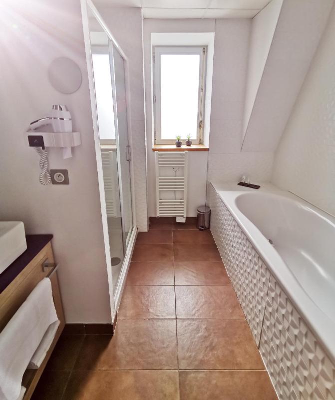 Classic Suite image 4