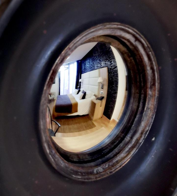 Classic Suite image 2