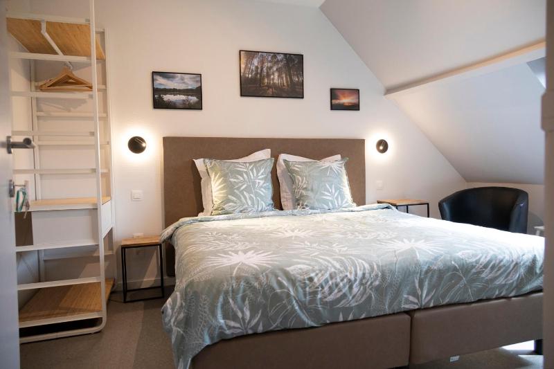 Double or Twin Room with Garden View image 1