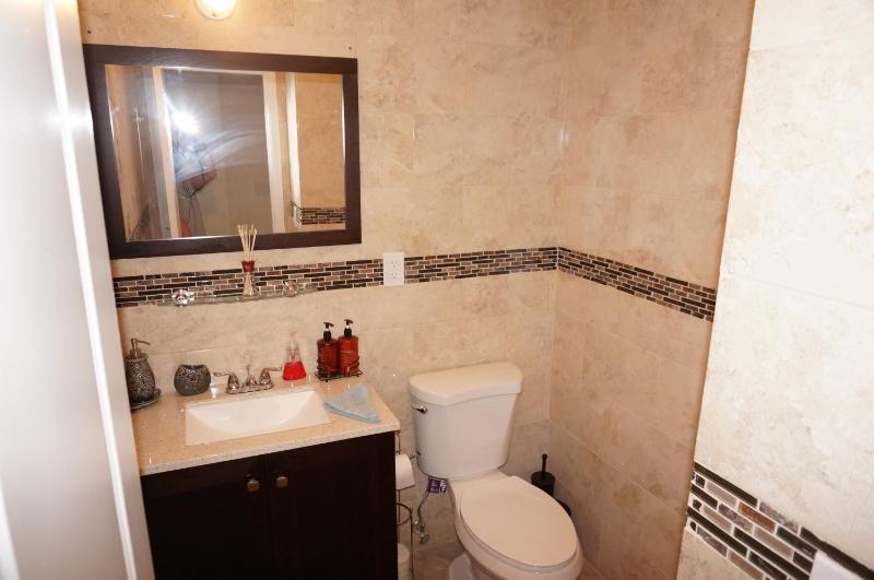 Two-Bedroom Apartment with Sea View image 3
