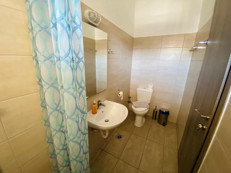 Central Hotel - image 34